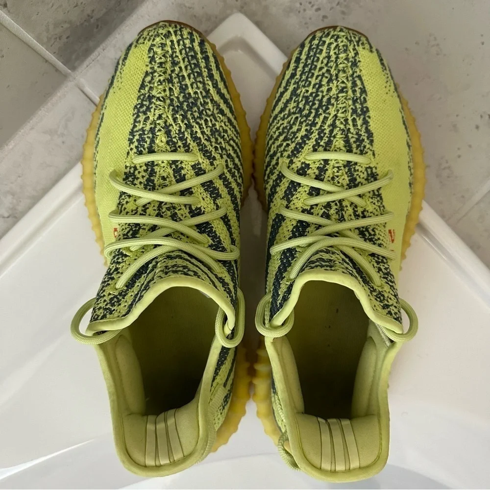 Yeezy adidas boost